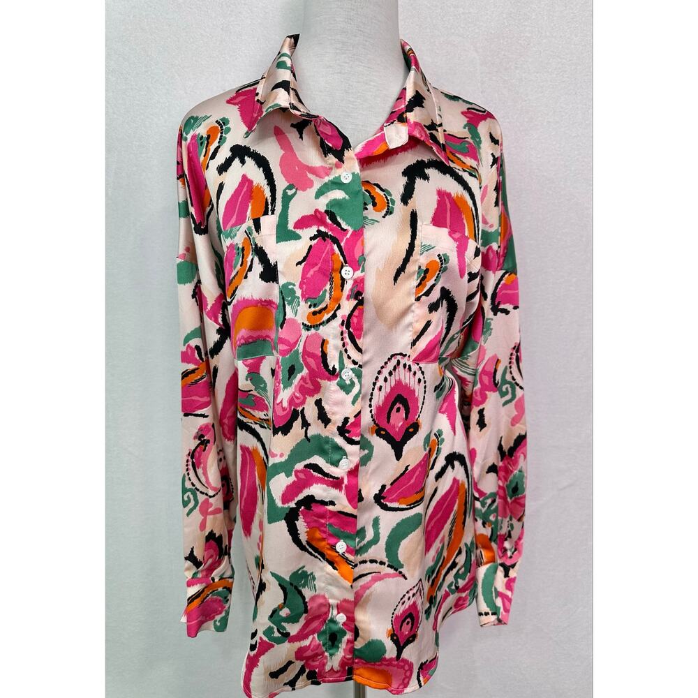Fate Abstract Paisley Satin Button Down Blouse Pink Green Orange Size Medium - Picture 2 of 10